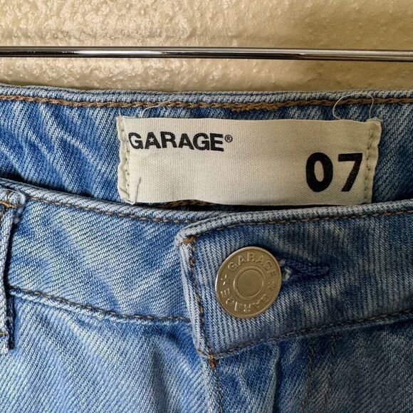 Garage Shorts Women's 7 blue Boyfriend Denim Distressed - Picture 2 of 12